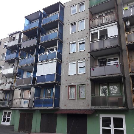 Studio 18 Apartman Kazincbarcika Dış mekan fotoğraf