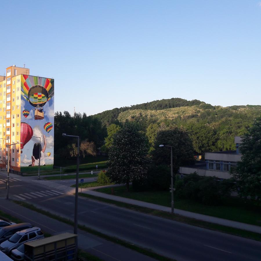 Studio 18 Apartman Kazincbarcika Dış mekan fotoğraf