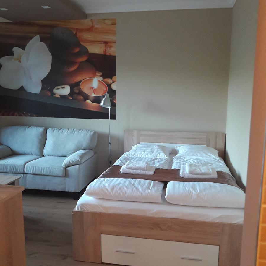 Studio 18 Apartman Kazincbarcika Dış mekan fotoğraf