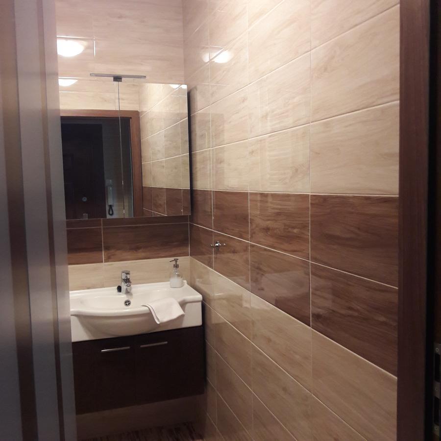 Studio 18 Apartman Kazincbarcika Dış mekan fotoğraf