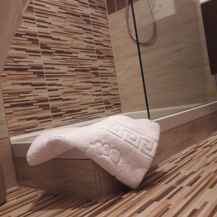 Studio 18 Apartman Kazincbarcika Dış mekan fotoğraf